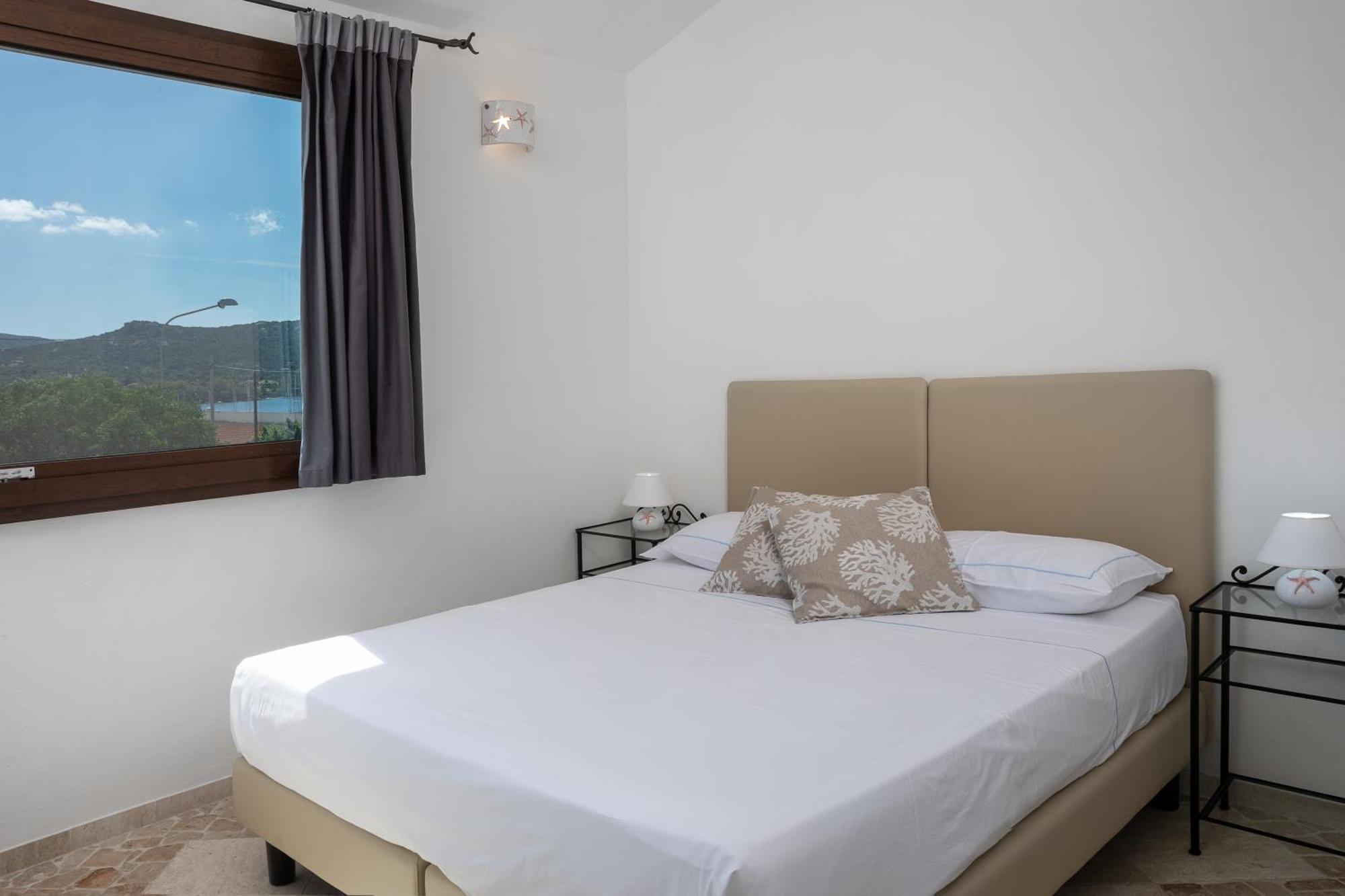 The Square Depandance Bed and Breakfast Cannigione Exteriör bild